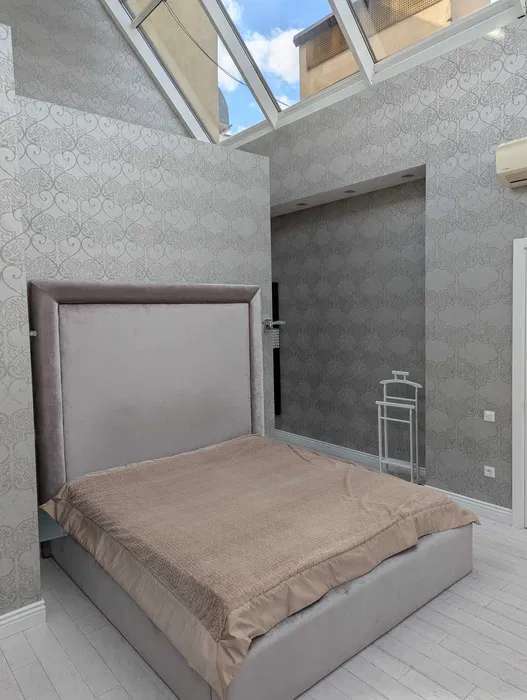 Оренда 2-кімнатної квартири 150 м², Шевченко просп., 33Б