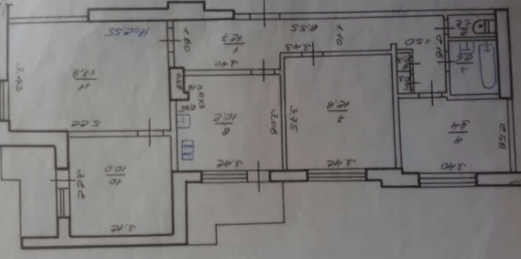 Продаж 4-кімнатної квартири 80 м²