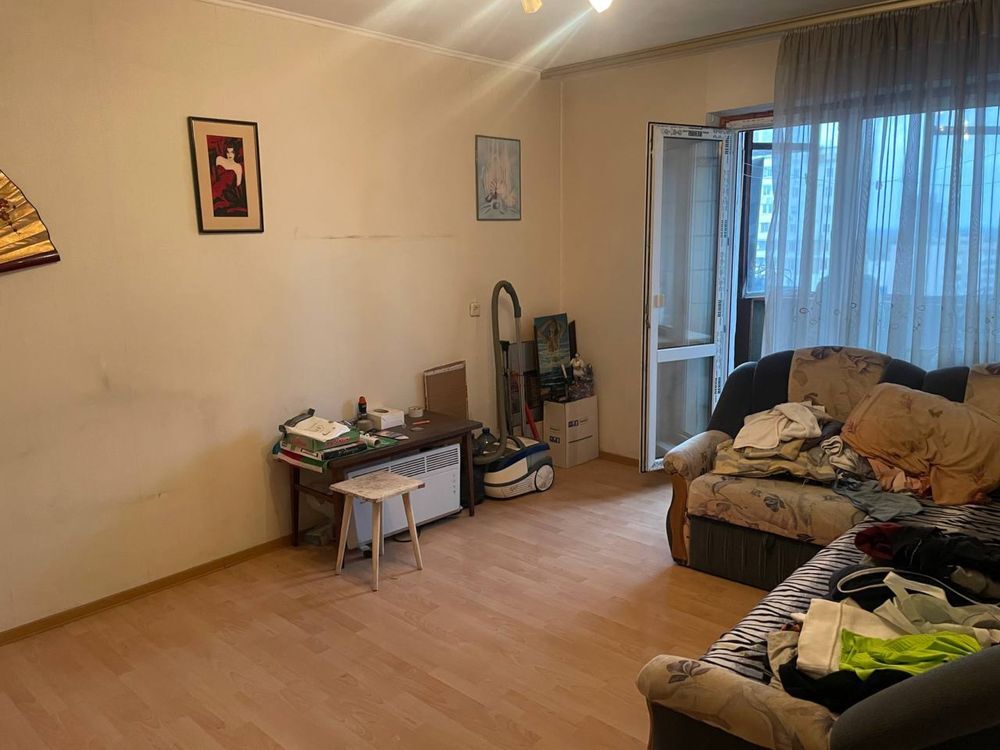 Продаж 2-кімнатної квартири 61 м²