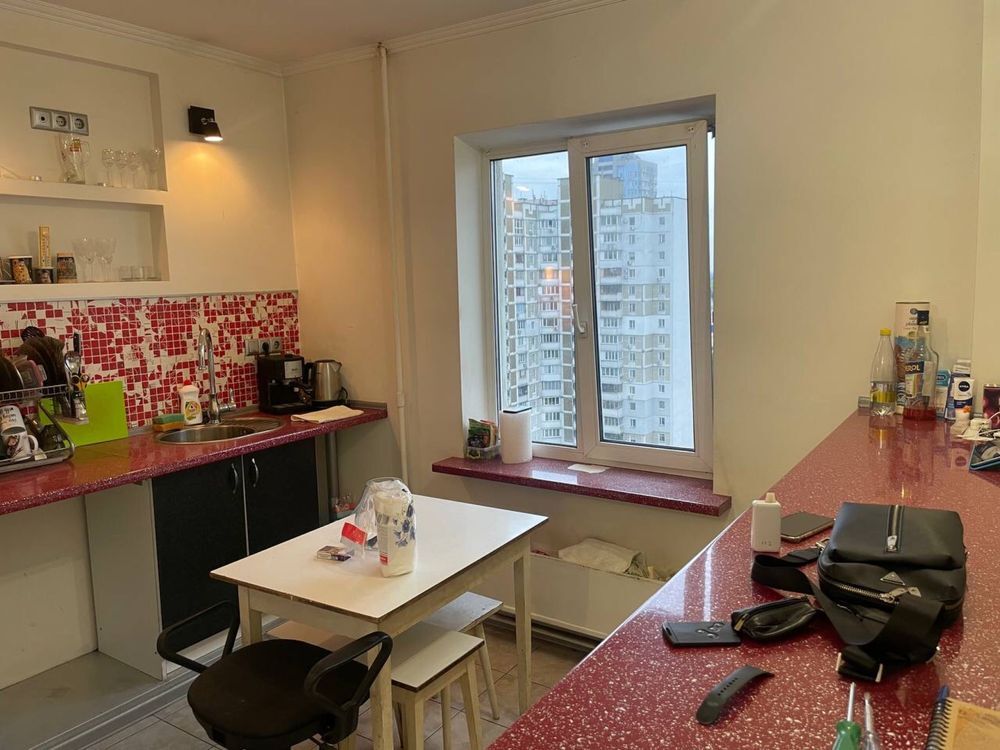 Продажа 2-комнатной квартиры 61 м²