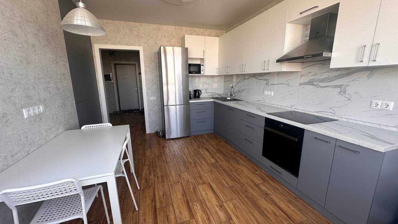 Продажа 2-комнатной квартиры 60 м²