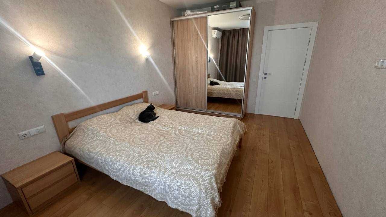 Продажа 2-комнатной квартиры 60 м²