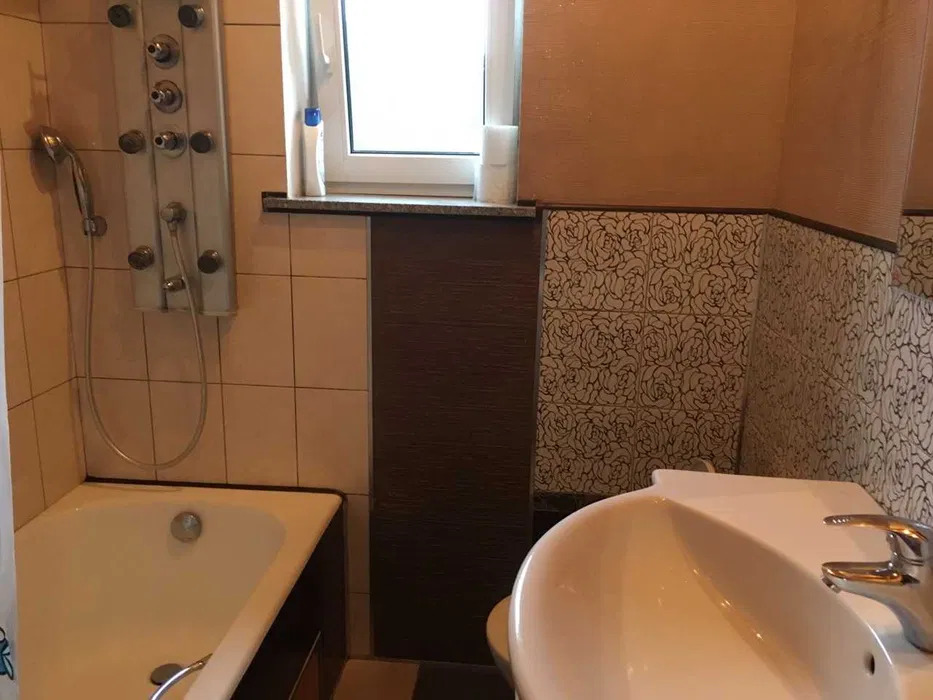 Оренда будинку 90 м², 120-а Садова вул.