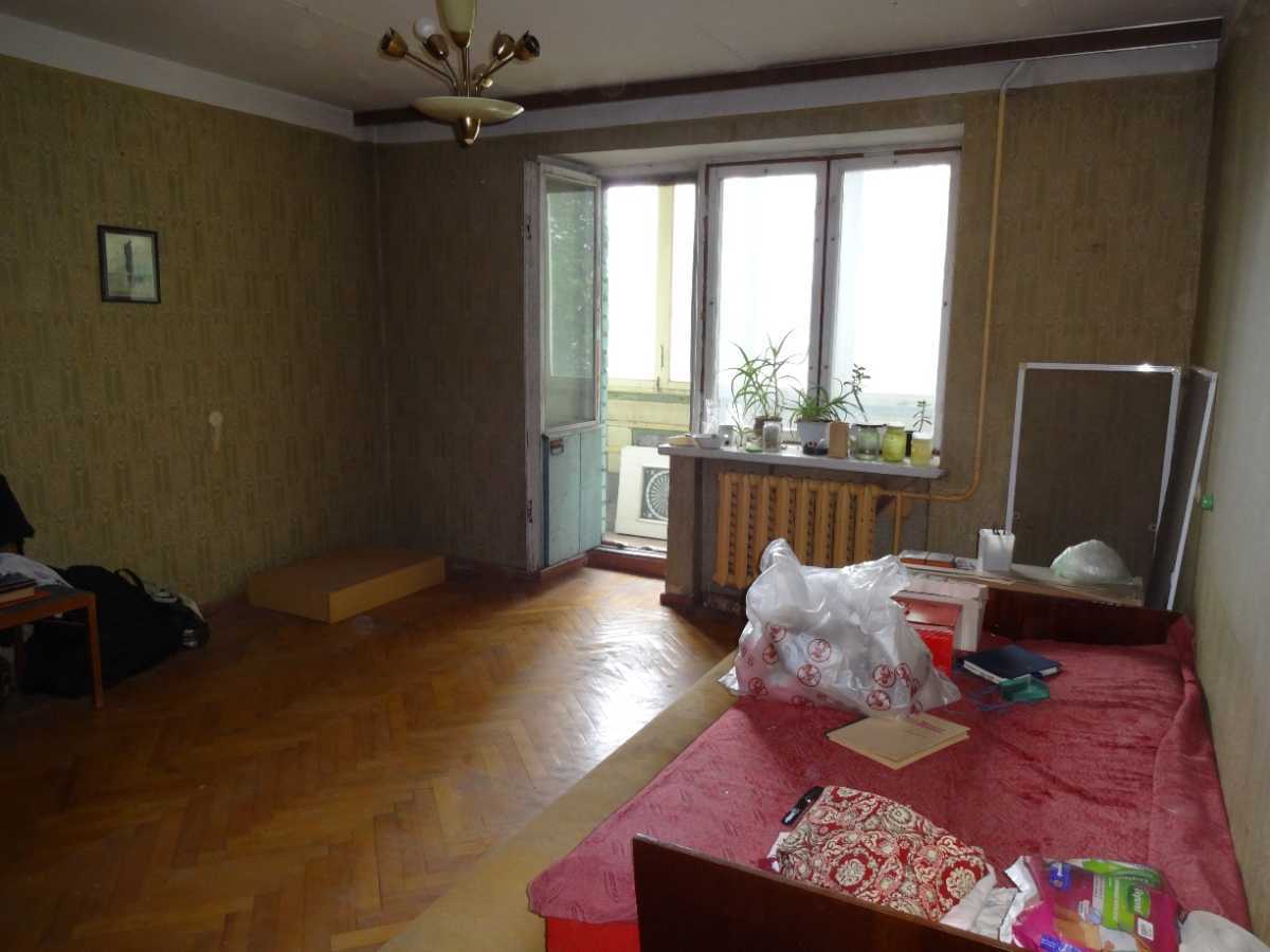 Продаж 1-кімнатної квартири 39 м², Вереснева вул., 26/28