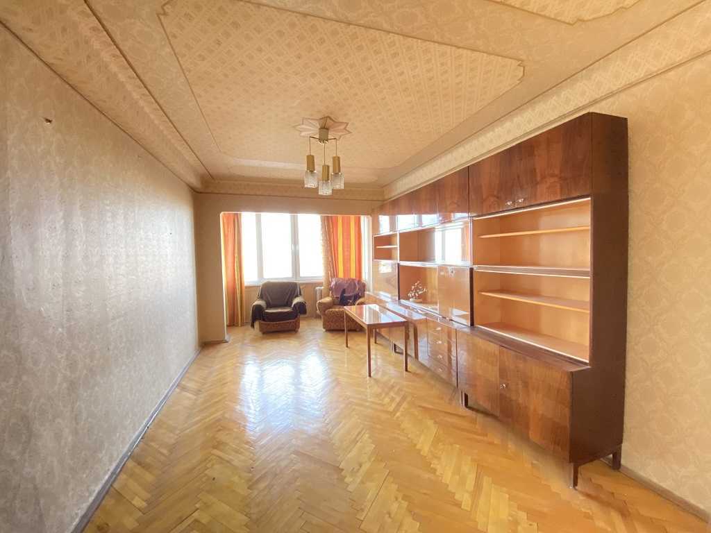 Продаж 3-кімнатної квартири 78 м², Ольжича вул., 18А