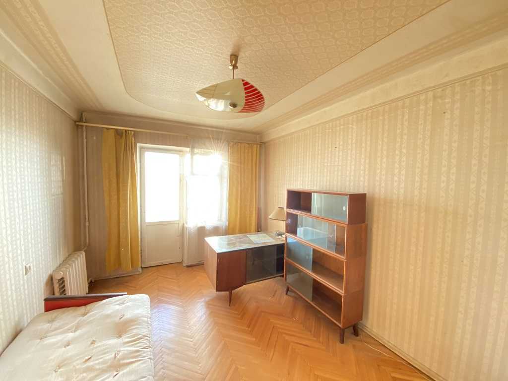 Продаж 3-кімнатної квартири 78 м², Ольжича вул., 18А