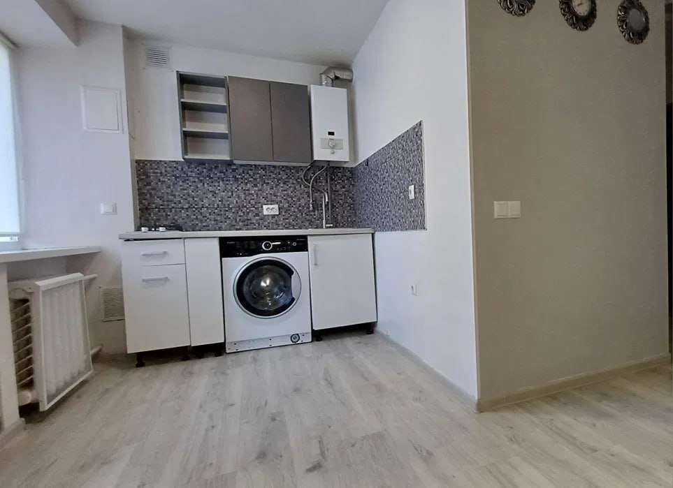 Продажа 2-комнатной квартиры 44 м², Владимирская ул., 110