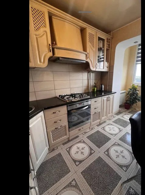 Продажа 2-комнатной квартиры 54 м², Казацкая ул., 62