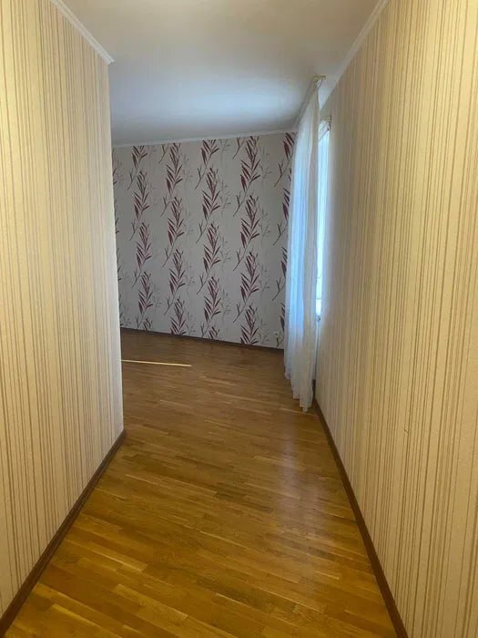 Продаж 3-кімнатної квартири 63 м², Водопровідна вул., 42/1