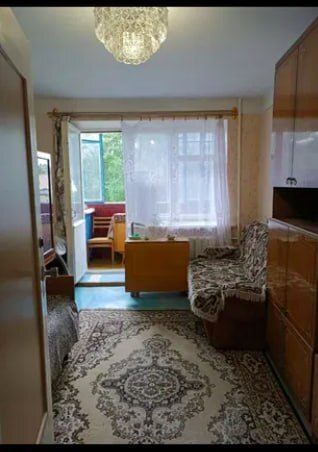 Продажа 3-комнатной квартиры 49 м², Молодежная ул.