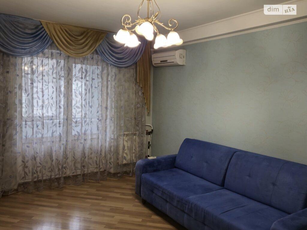 Аренда 3-комнатной квартиры 50 м², Днепровская наб., 7А