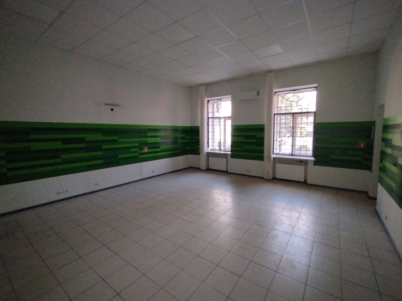 Оренда приміщення вільного призначення 100 м², Павла Скоропадського вул.
