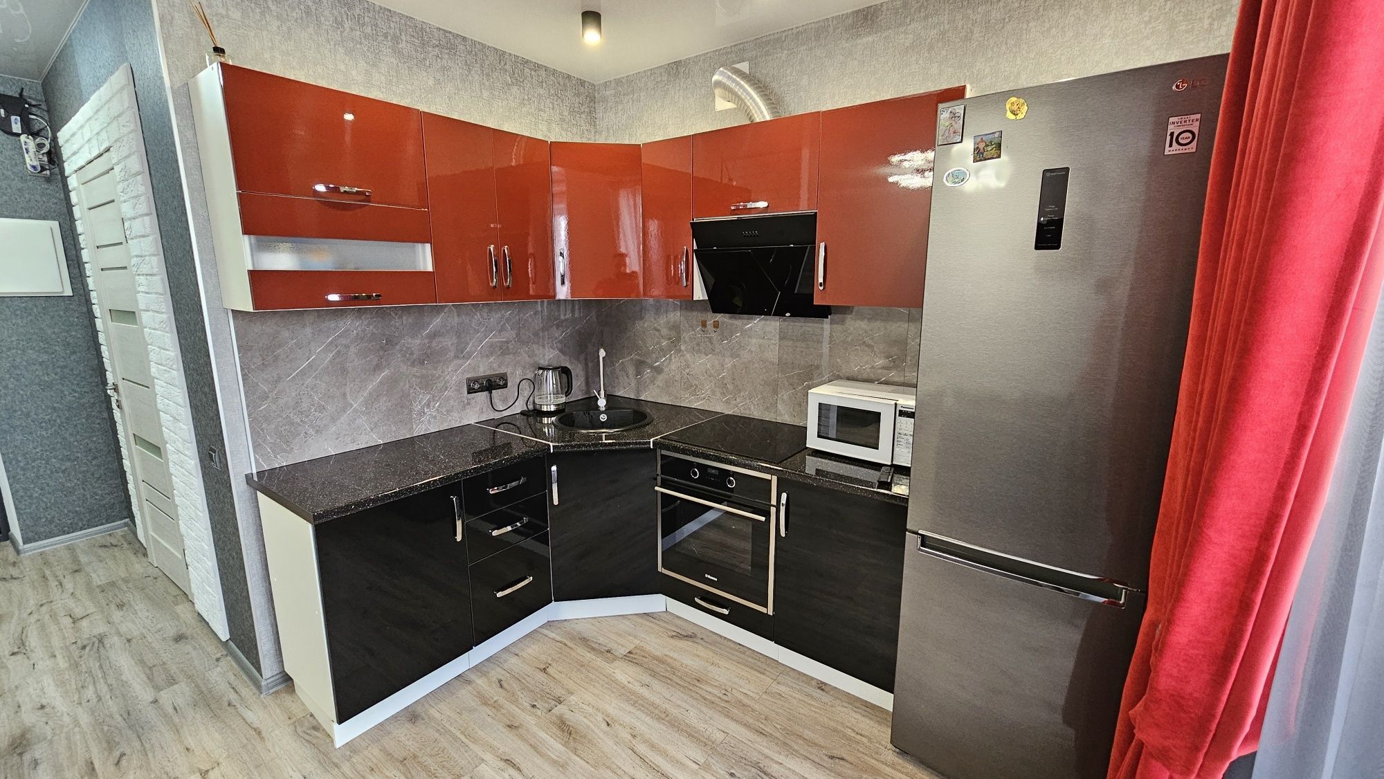 Продажа 1-комнатной квартиры 32 м²