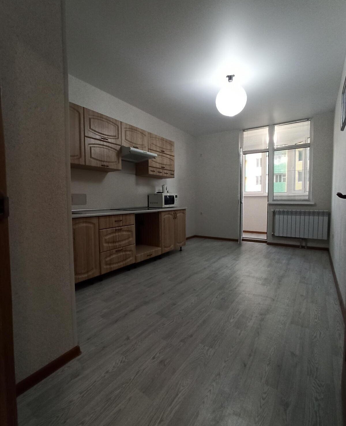 Продаж 2-кімнатної квартири 65 м²