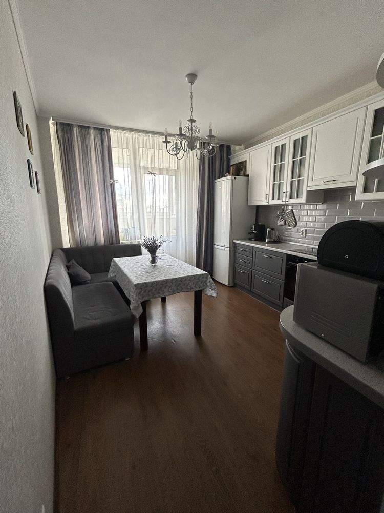 Продажа 1-комнатной квартиры 48 м²