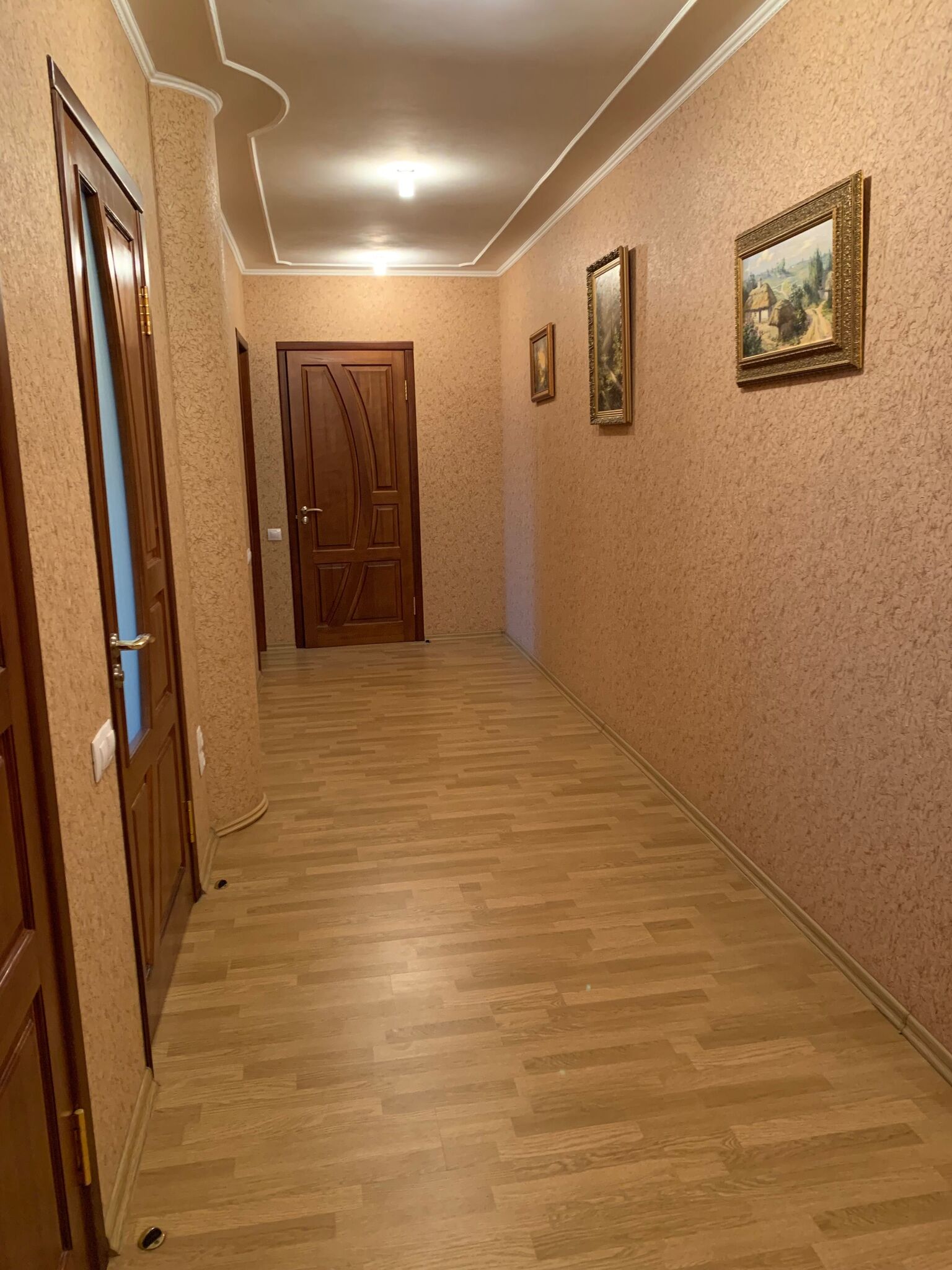 Продаж 2-кімнатної квартири 78 м²