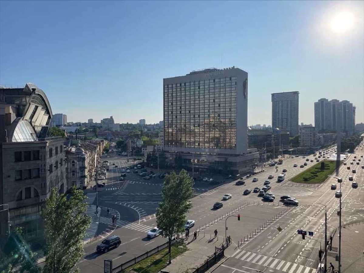 Продажа 4-комнатной квартиры 89 м², Тараса Шевченко бул., 58