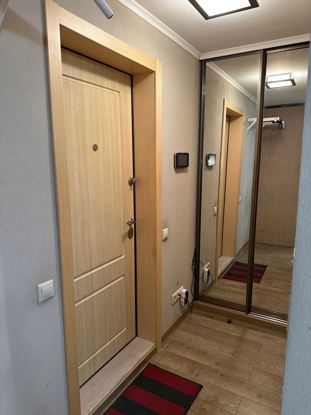 Продаж 1-кімнатної квартири 32 м², Русанівська наб., 18/1