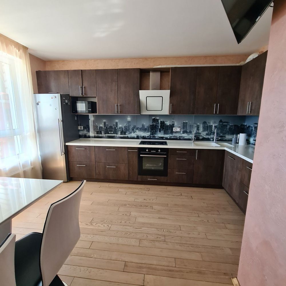 Продажа 2-комнатной квартиры 66 м²