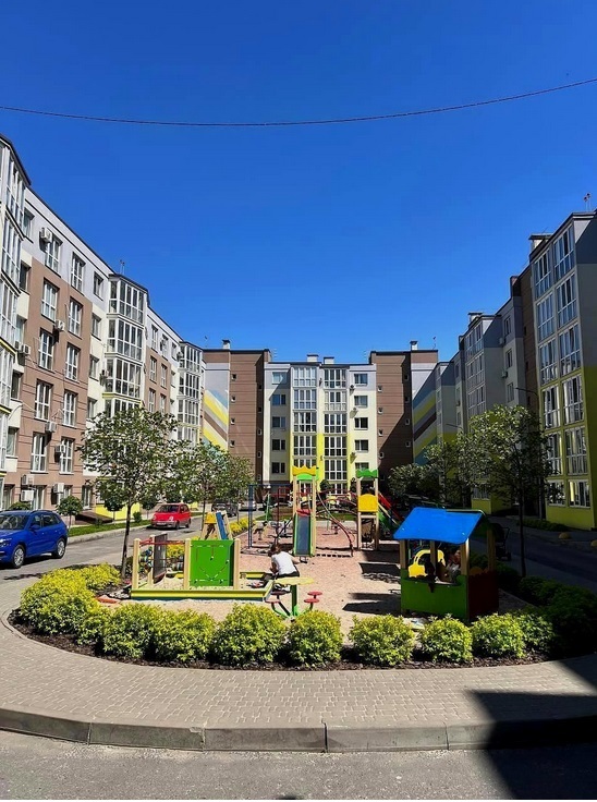 Продажа 1-комнатной квартиры 49.6 м², Стеценко ул., 75Р