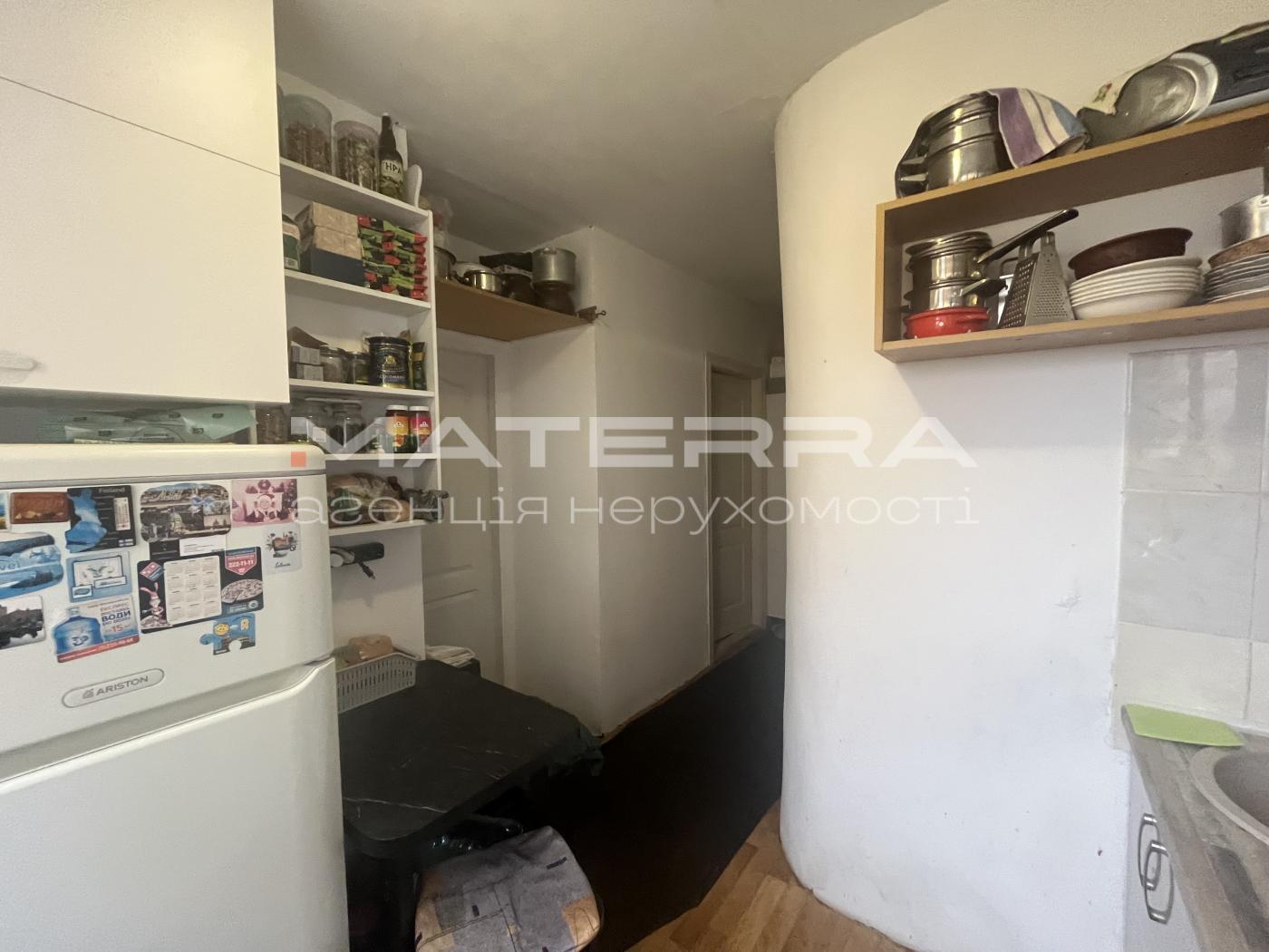 Продаж 2-кімнатної квартири 41.7 м²