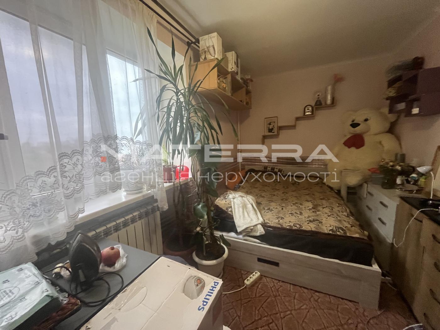 Продаж 2-кімнатної квартири 41.7 м²