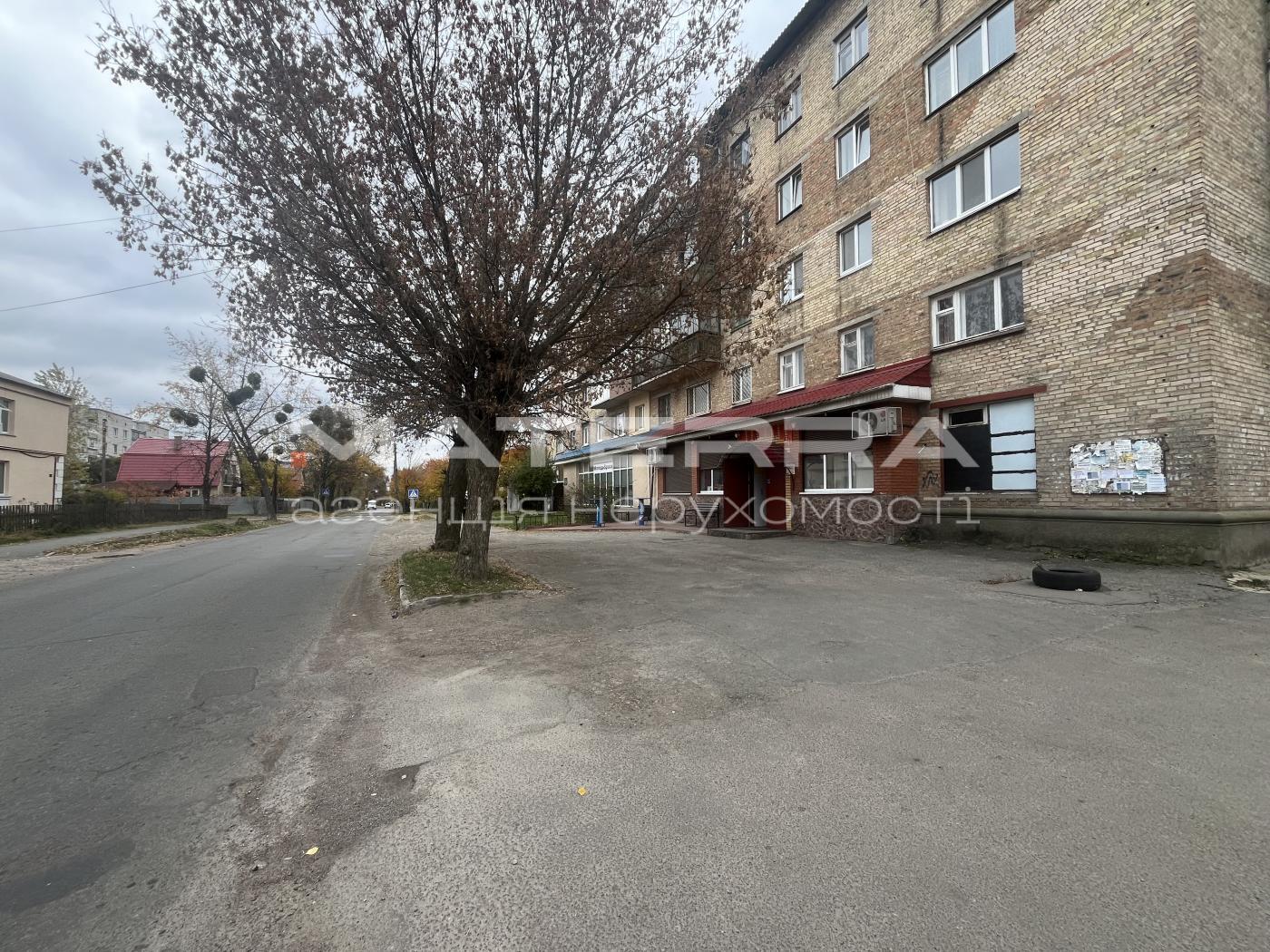 Продаж 2-кімнатної квартири 41.7 м²