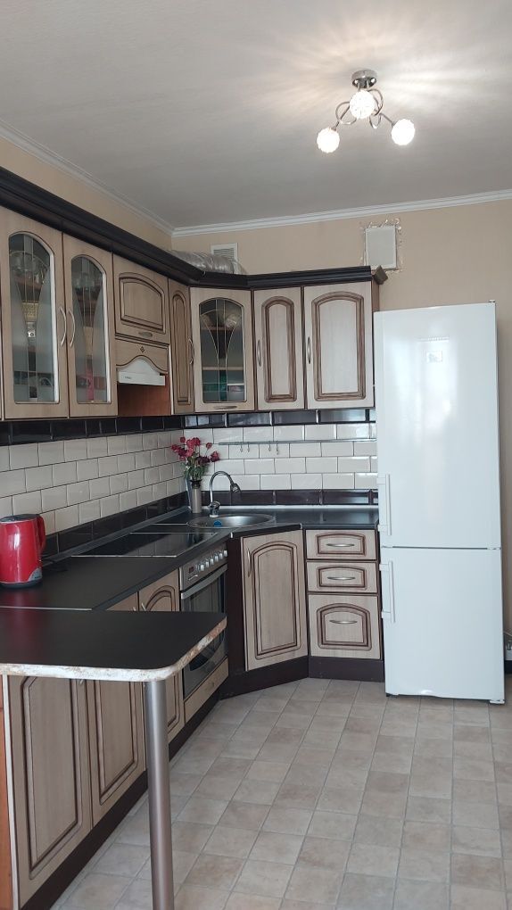 Продаж 2-кімнатної квартири 54 м²