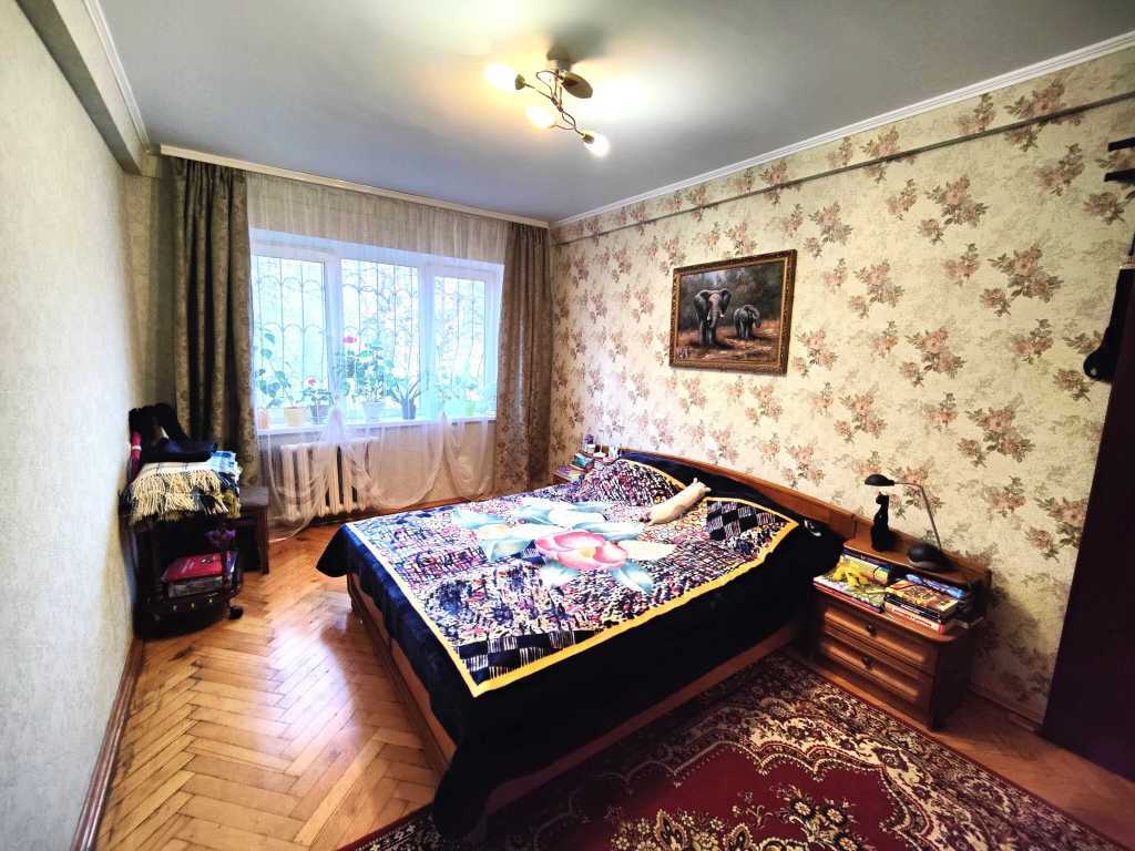 Продаж 3-кімнатної квартири 61 м², Саратовская, 53/31