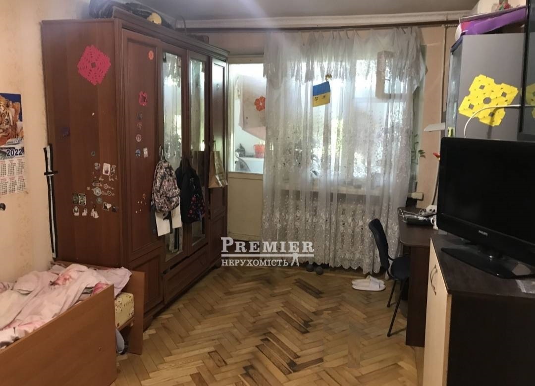 Продаж 1-кімнатної квартири 31 м², Жолио Кюри вул.