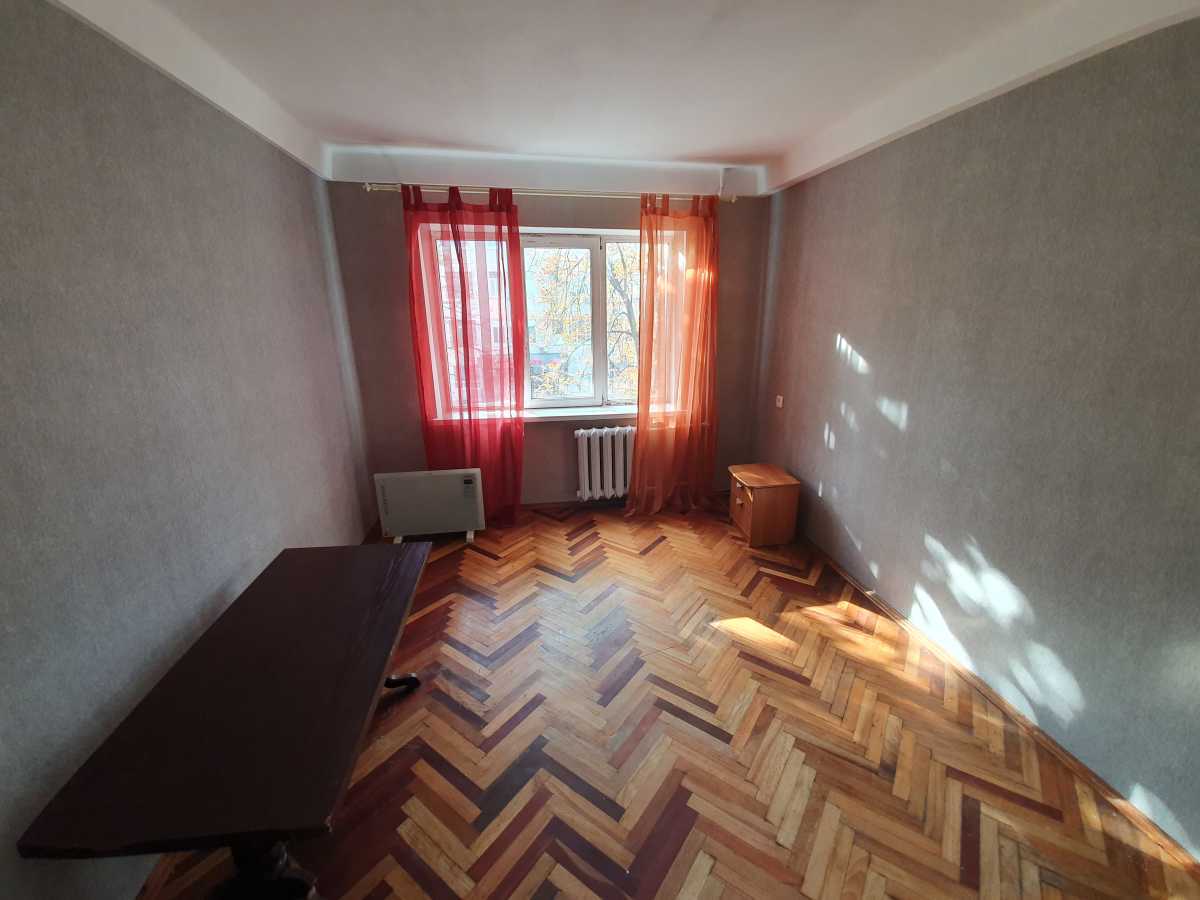 Продаж 2-кімнатної квартири 45 м², Олександра Довженка вул., 12