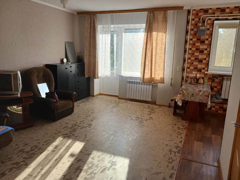 Продажа 1-комнатной квартиры 30 м², Лебединская ул.