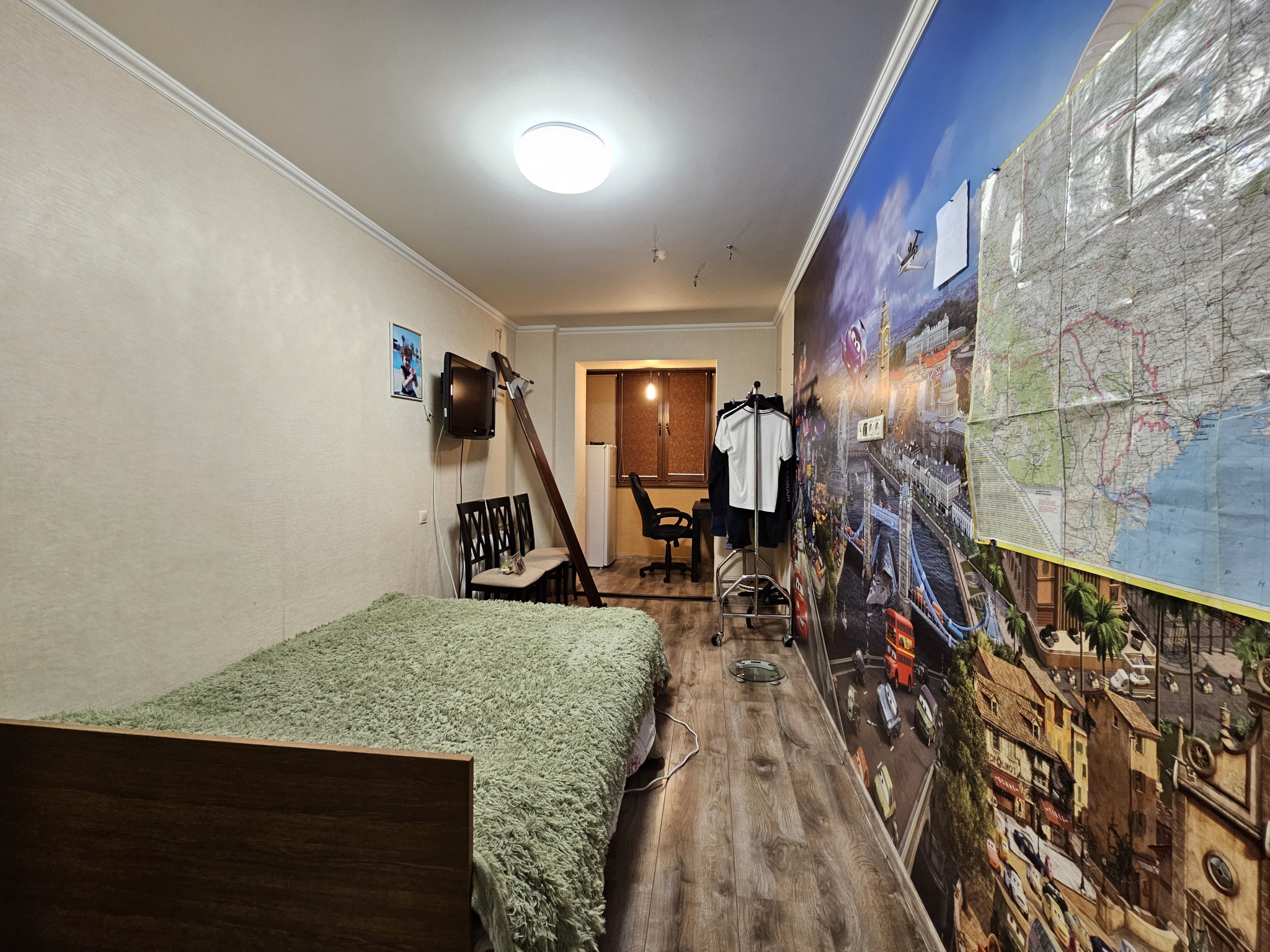 Продаж 3-кімнатної квартири 64 м², Метробудівська вул., 3