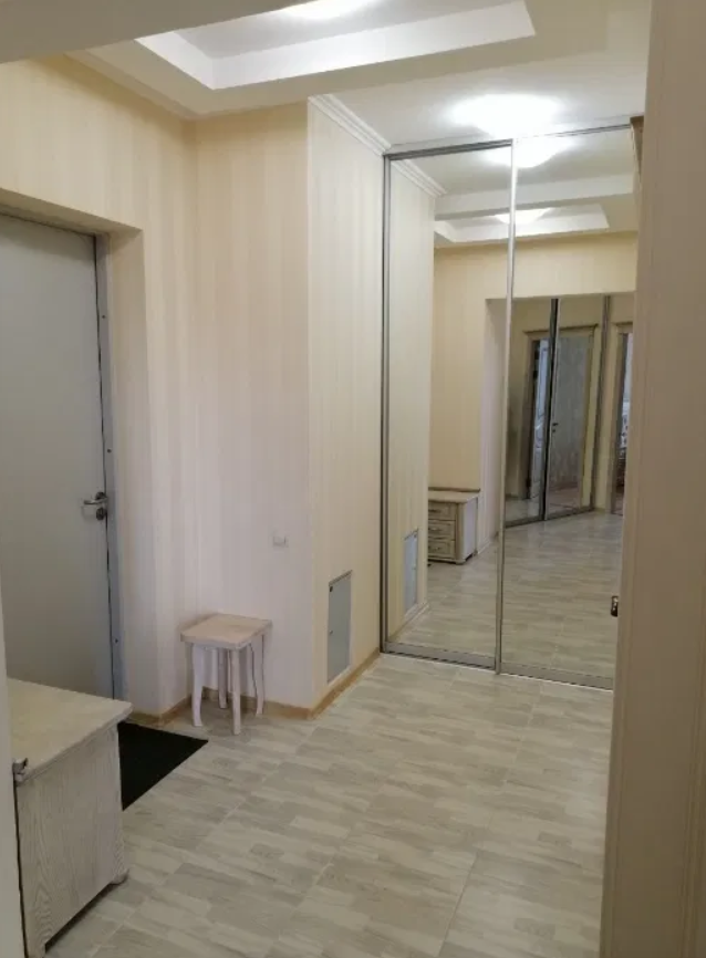 Аренда 1-комнатной квартиры 54 м²