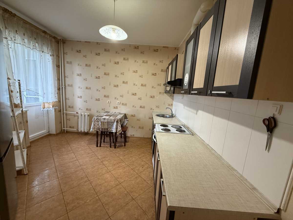 Продажа 2-комнатной квартиры 73 м², Печерская ул.