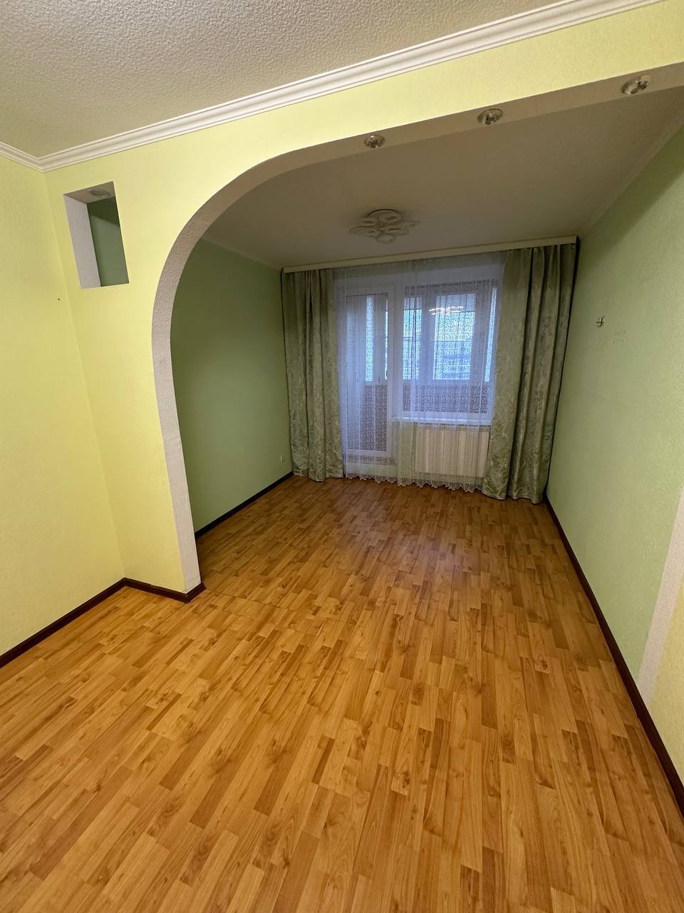 Оренда 3-кімнатної квартири 63.8 м²