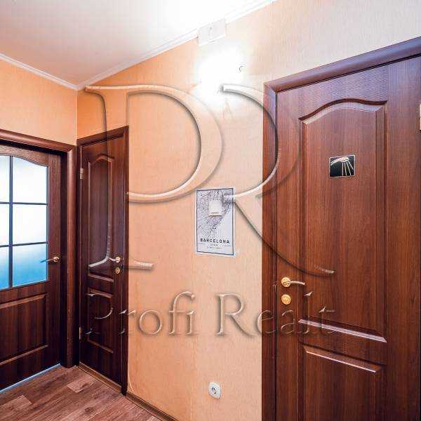 Продаж 2-кімнатної квартири 63 м², Григорія Ващенко вул., 5