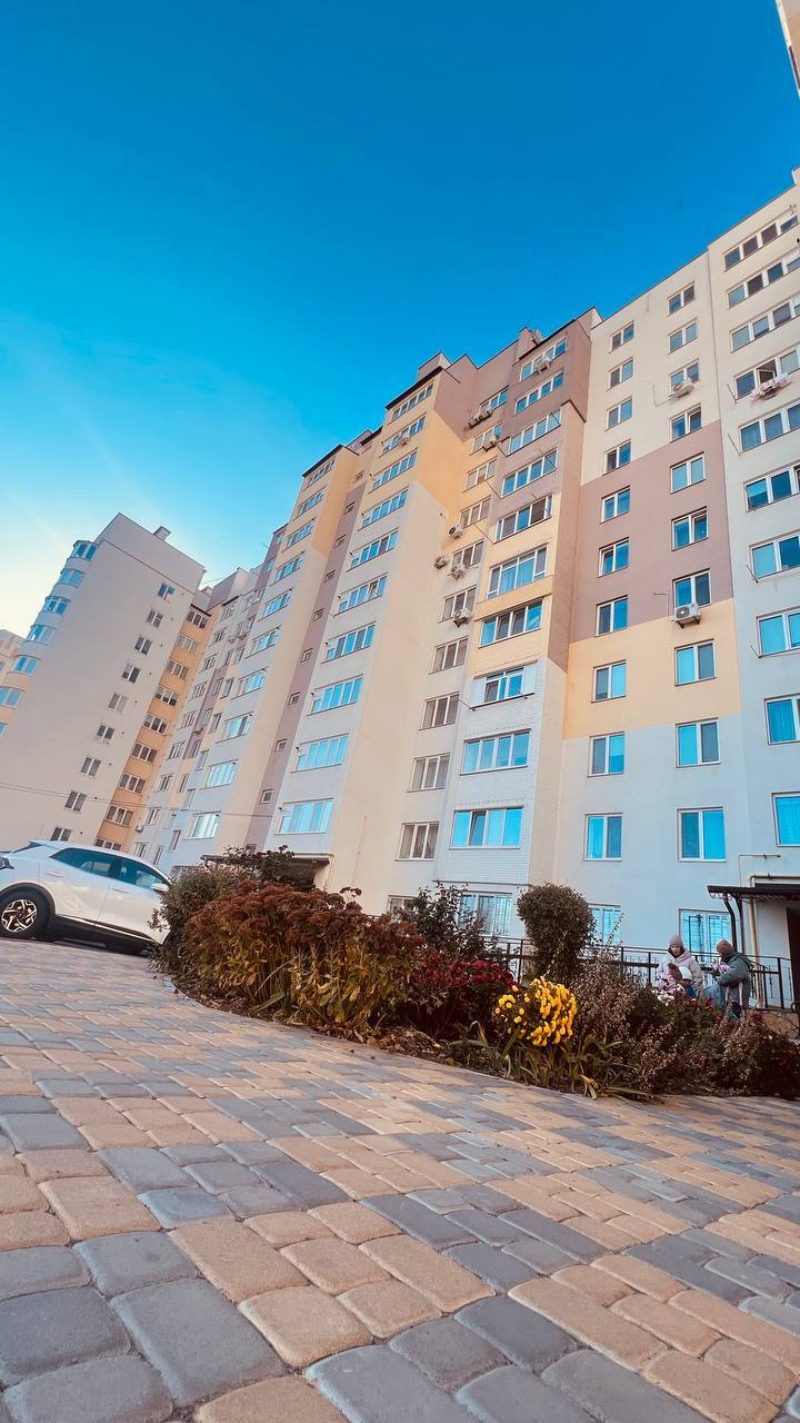 Продажа 5-комнатной квартиры 120 м², Келецкая ул., 99Б