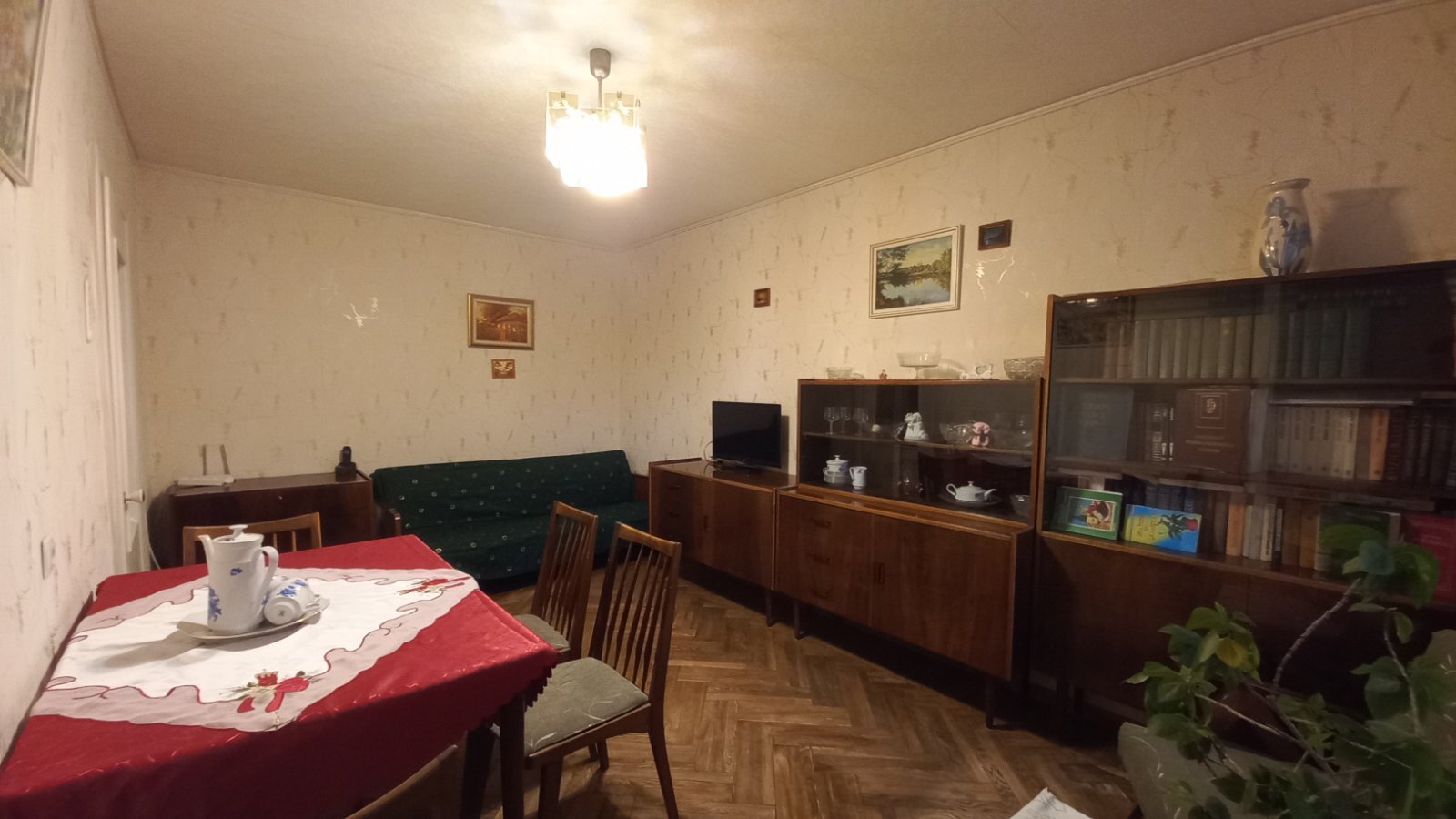 Продаж 2-кімнатної квартири 43 м², 23 серпня вул., 51А