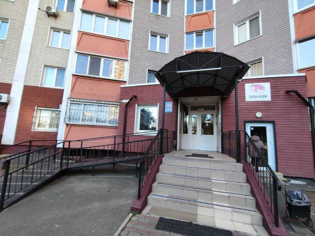 Продаж 1-кімнатної квартири 47 м², Урлівська вул., 34