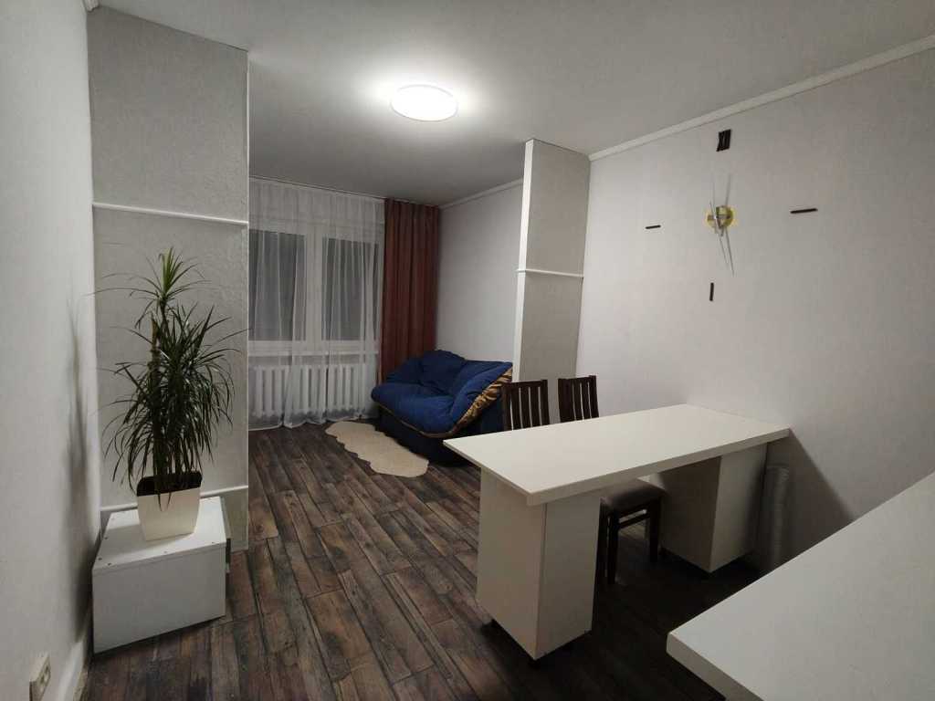 Продаж 1-кімнатної квартири 47 м², Урлівська вул., 34