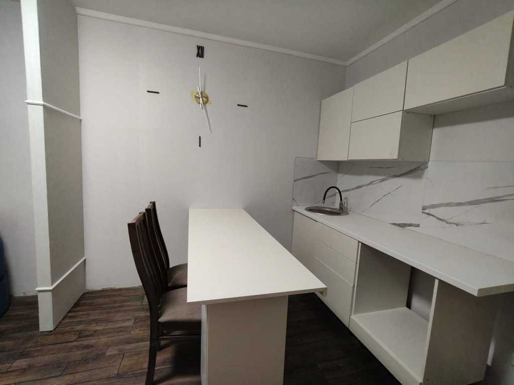 Продаж 1-кімнатної квартири 47 м², Урлівська вул., 34