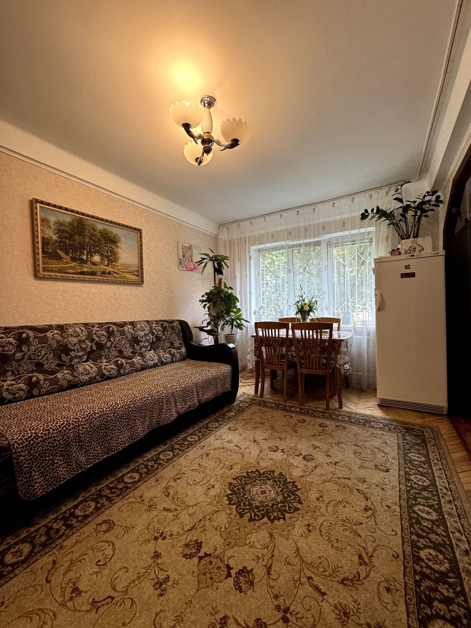 Продаж 2-кімнатної квартири 45 м²