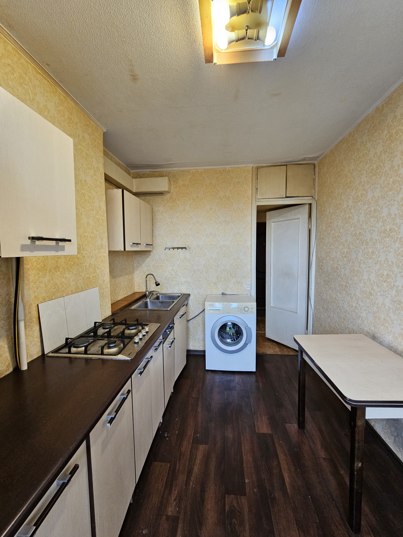 Продаж 3-кімнатної квартири 64 м², Донецьке шосе, 131