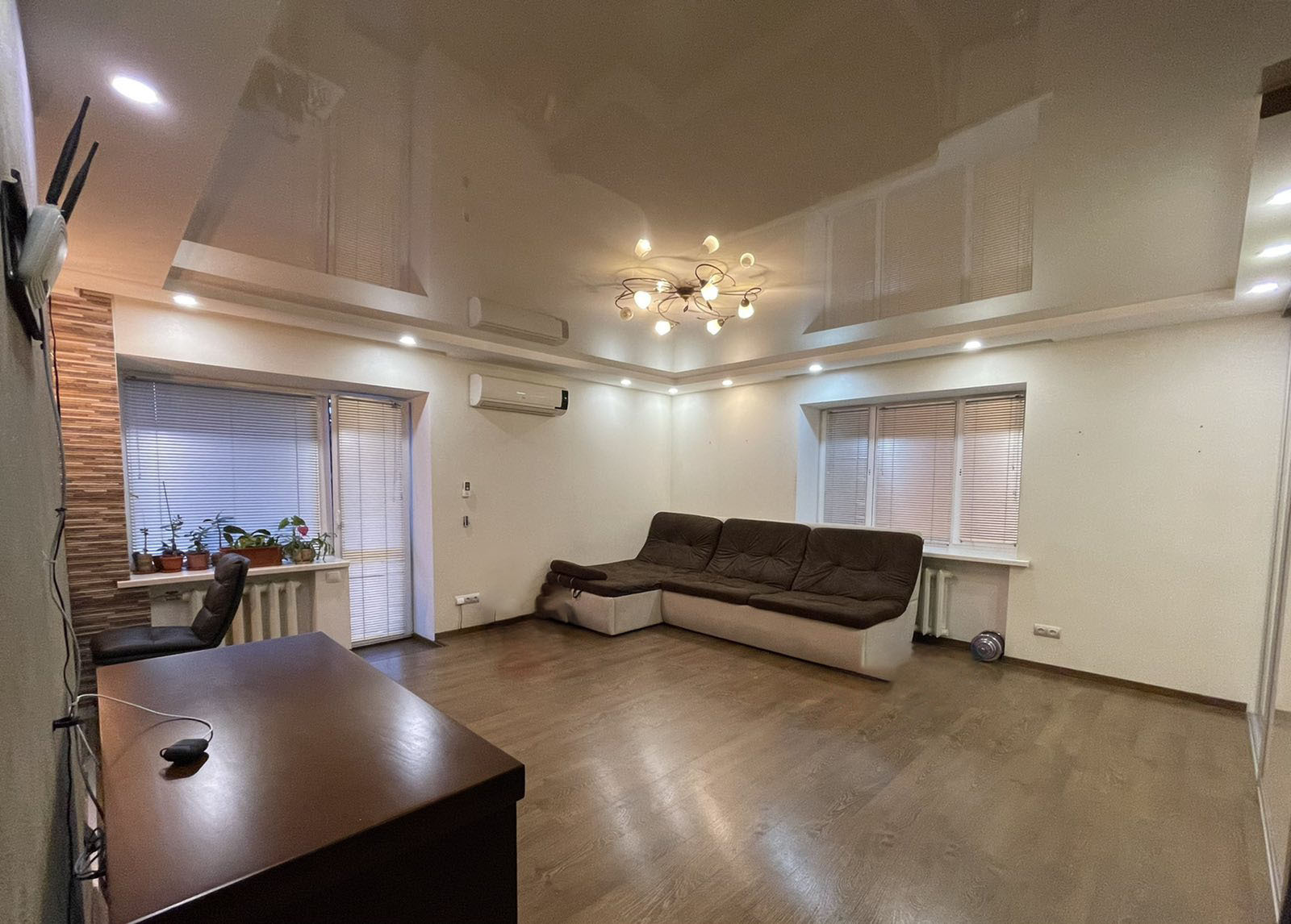 Продаж 1-кімнатної квартири 45 м², Олександра Поля просп., 66