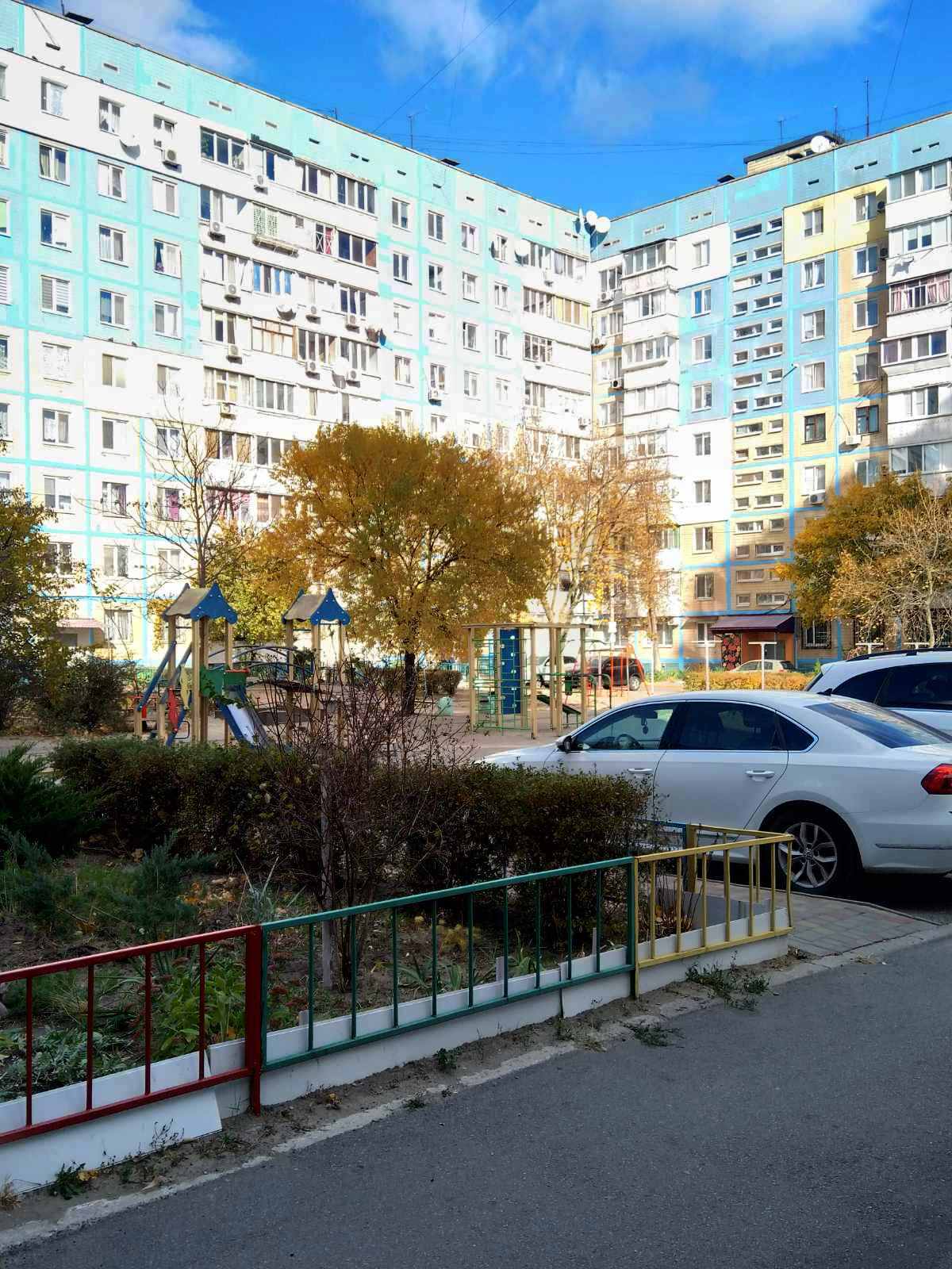 Продажа 3-комнатной квартиры 65 м², Шолохова ул., 19