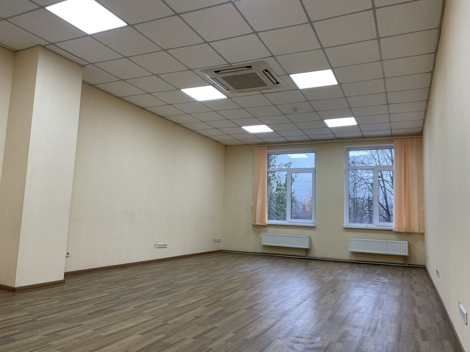 Аренда офиса 46 м², Академика Крымского ул., 4А