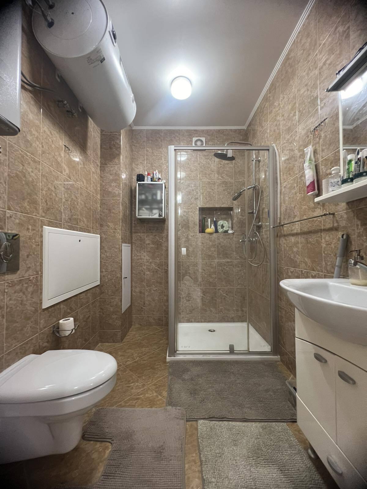 Продажа 2-комнатной квартиры 160 м², Кленовая ул., 2А