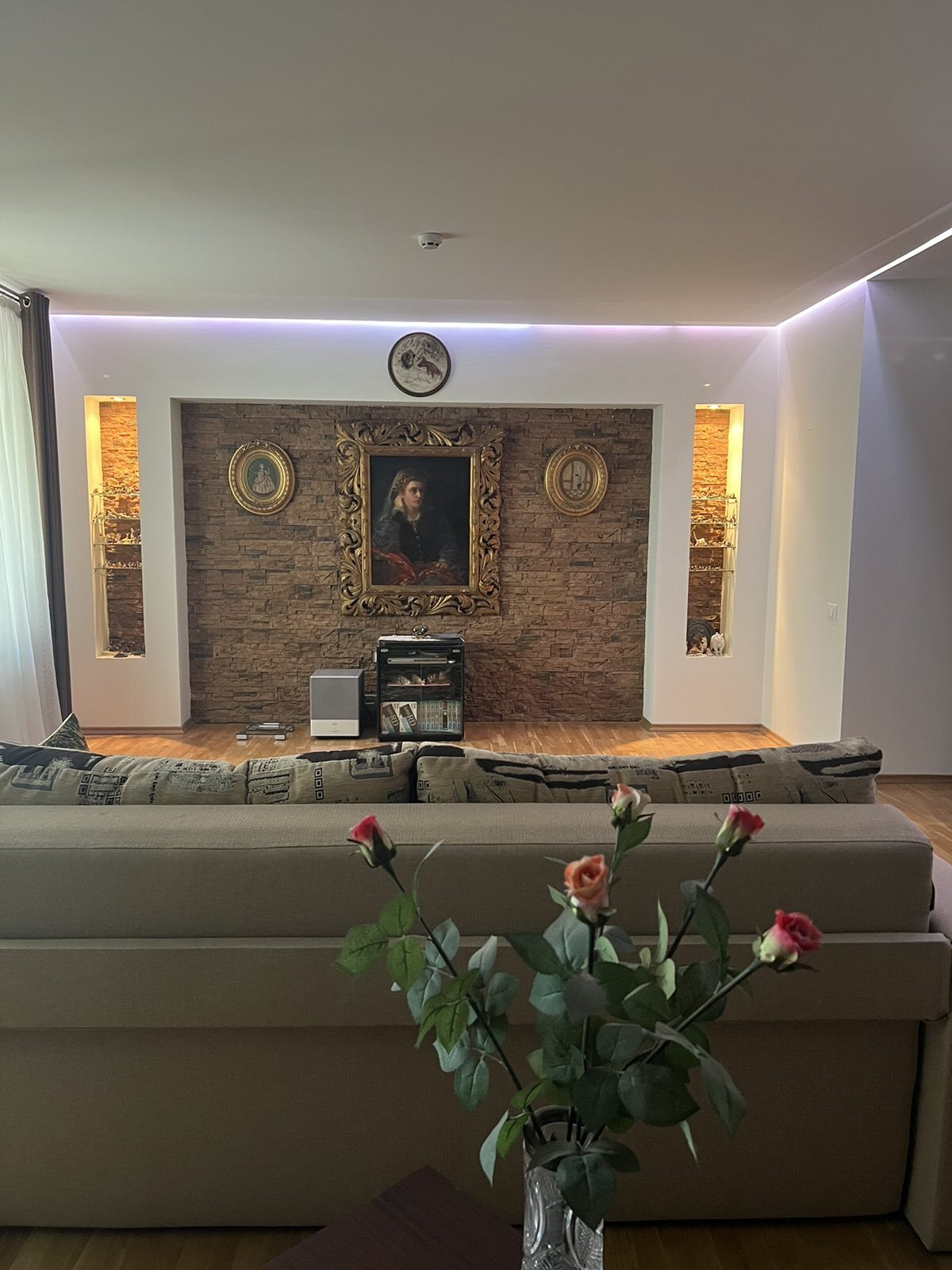 Продажа 2-комнатной квартиры 160 м², Кленовая ул., 2А