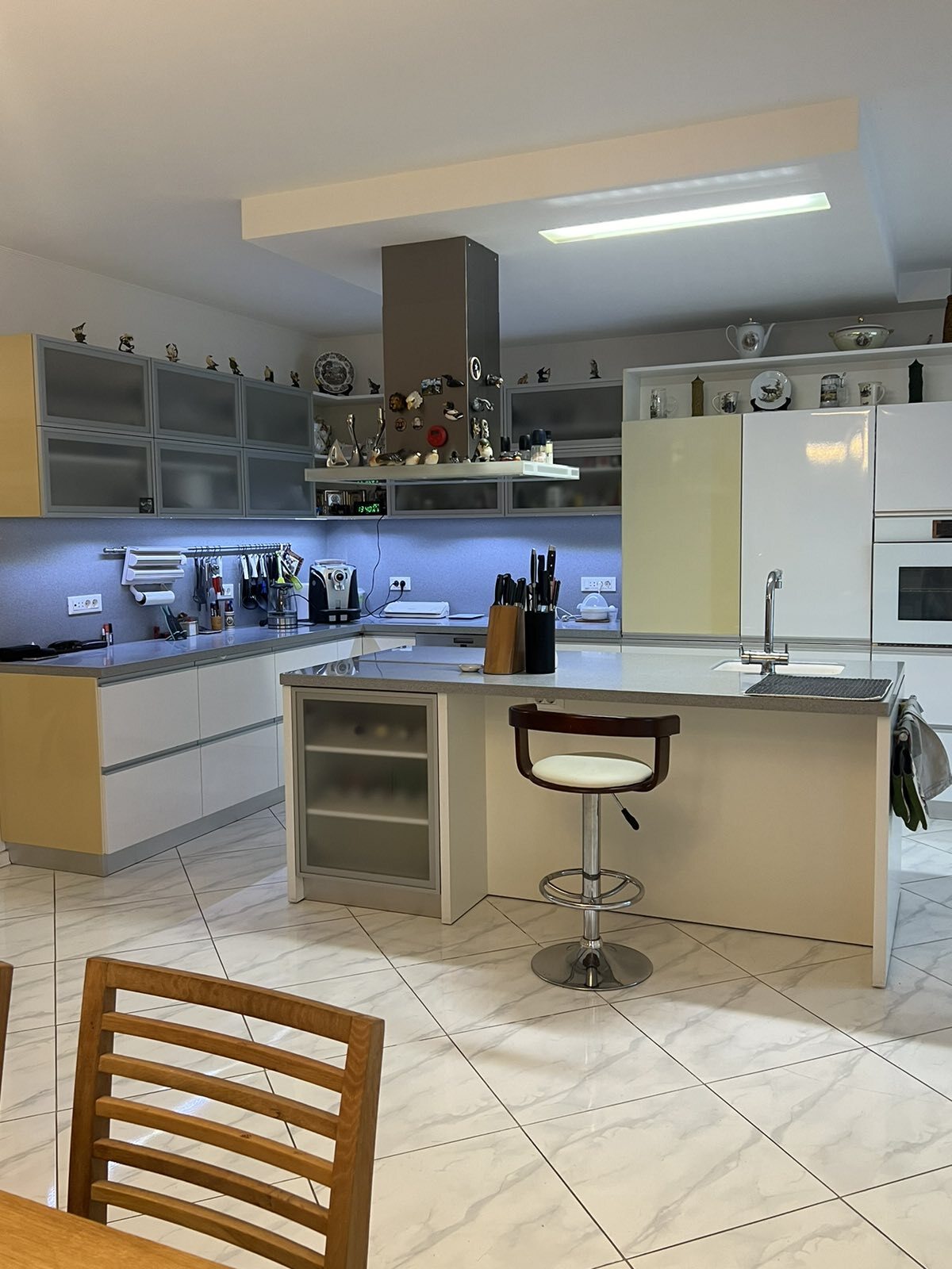 Продажа 2-комнатной квартиры 160 м², Кленовая ул., 2А